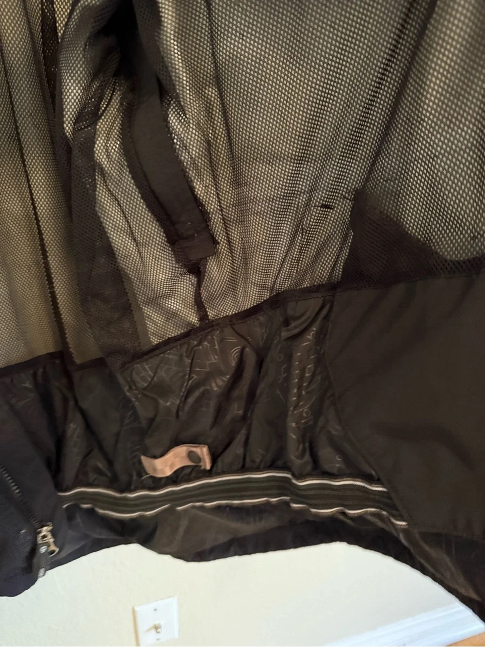 The North Face Black Hooded Outdoor Jacket Size Men’s L